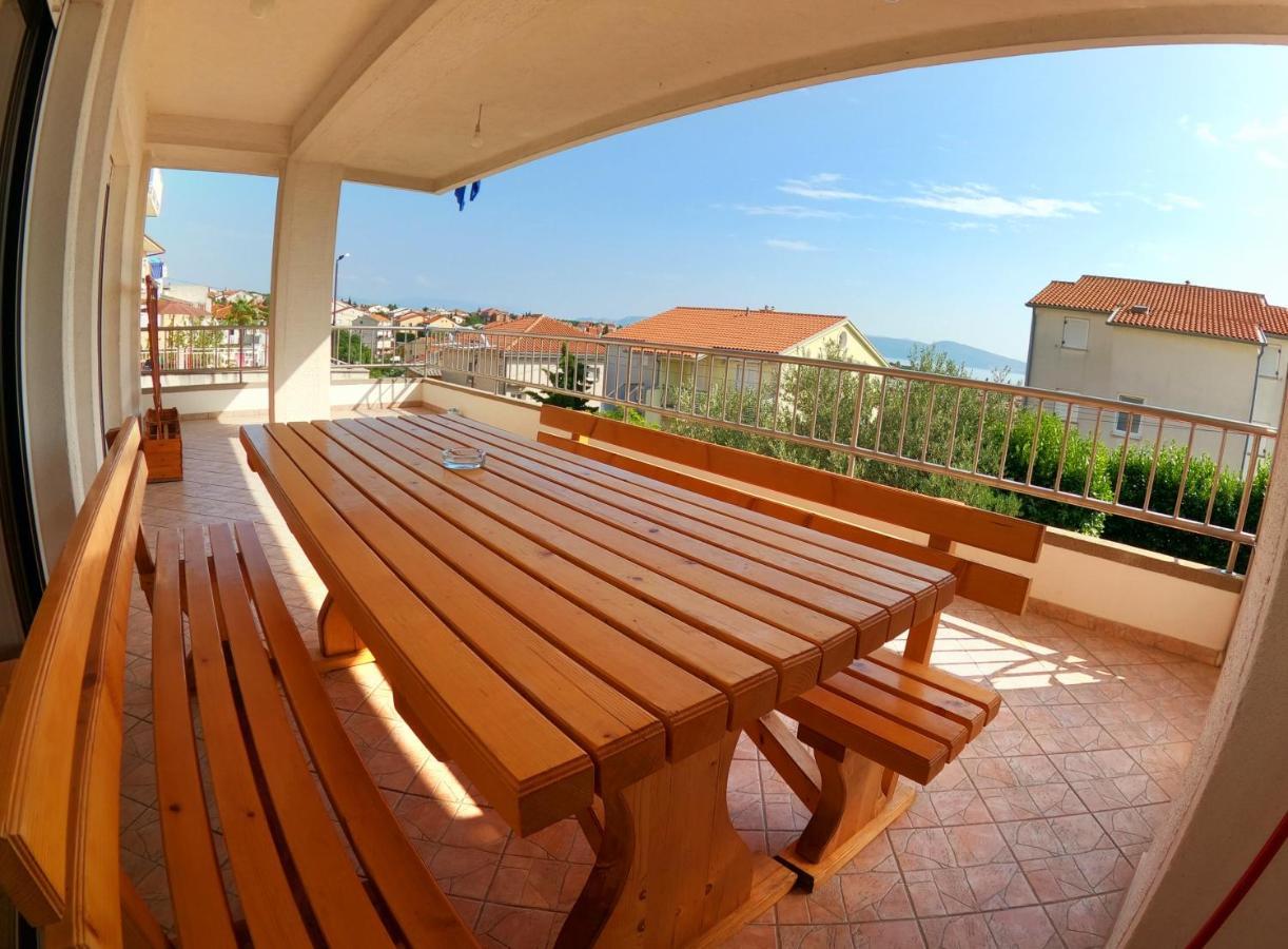 Apartments Adriatic 3 Selce Bagian luar foto