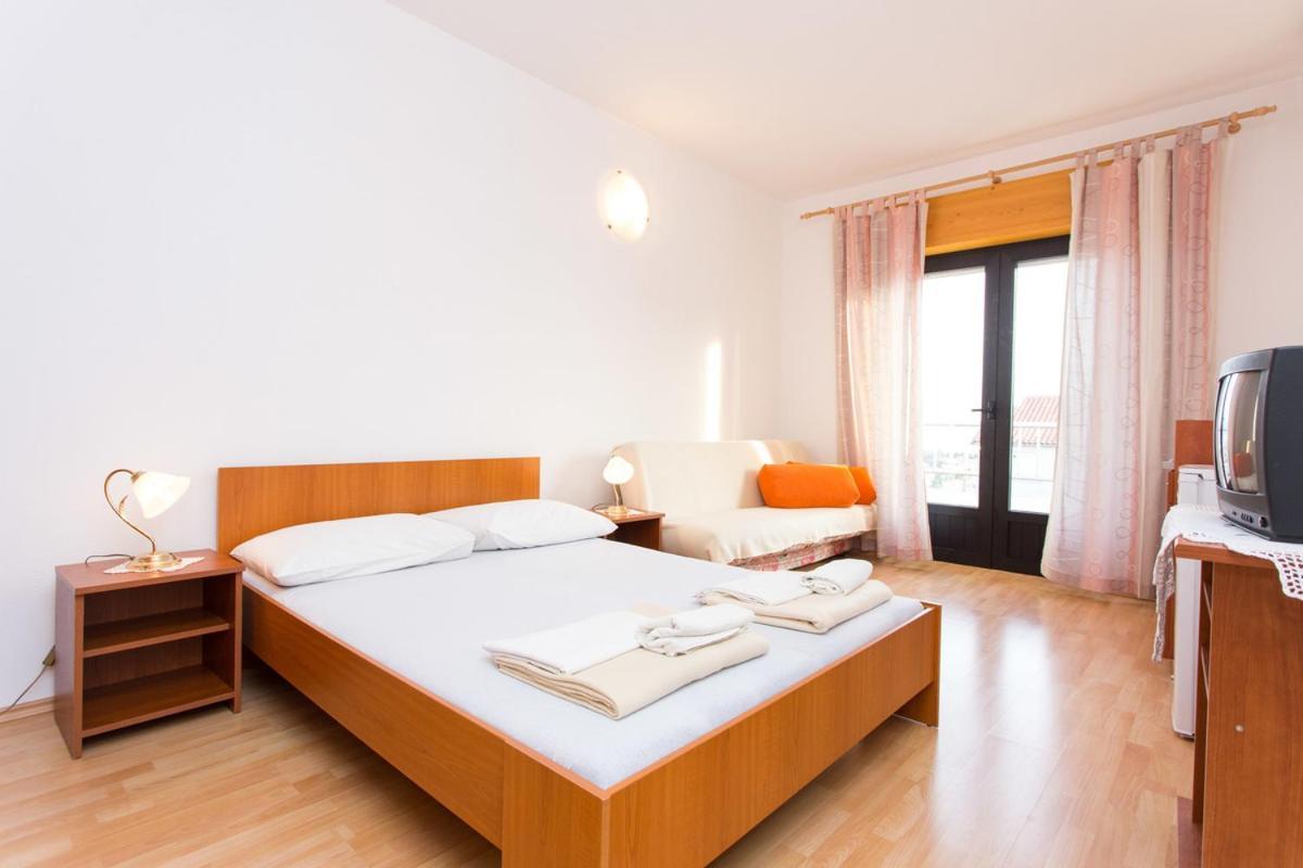 Apartments Adriatic 3 Selce Ruang foto